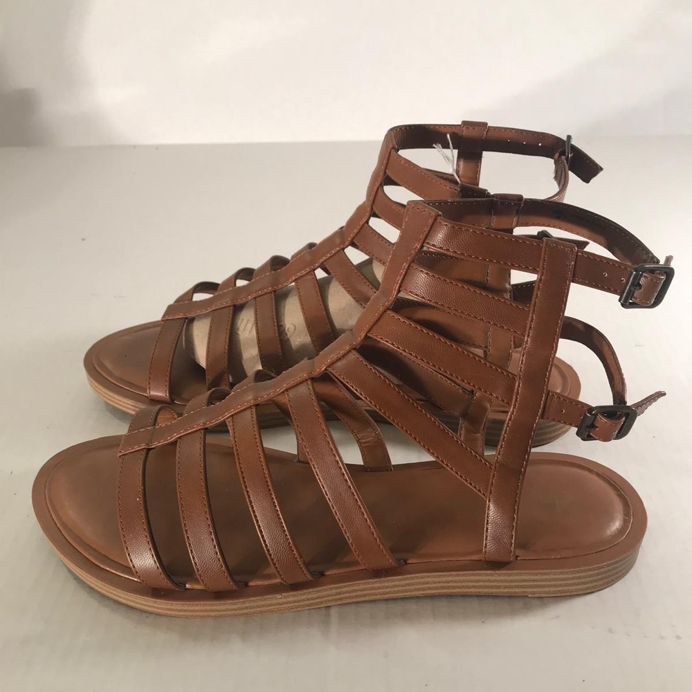 American Eagle Outfitters Tan Strappy Sandals